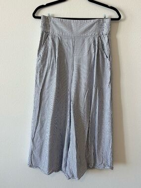 Aritzia Sunday Best Sullivan Wide Leg Culotte Pants Blue White Stripe Size S